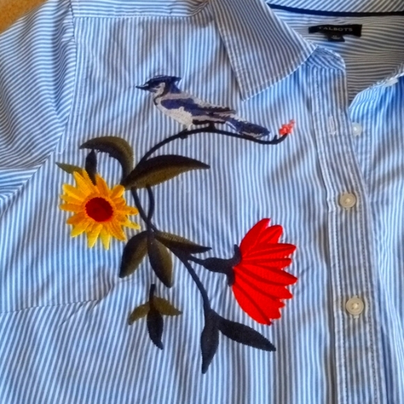 Woman's Med Talbots Embroidered Blouse Blue and White Stripe - Picture 2 of 8